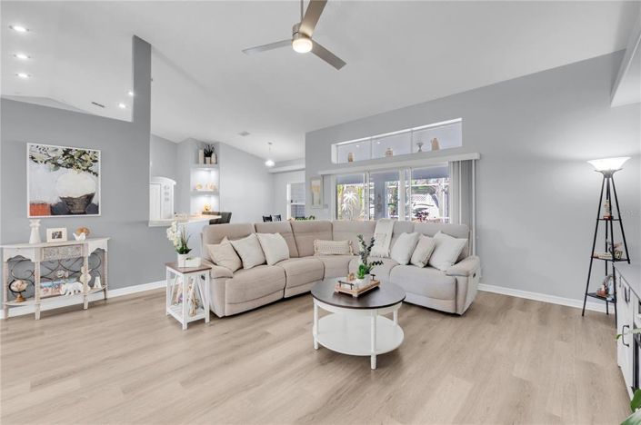 Image No.5-3 Bed House for sale