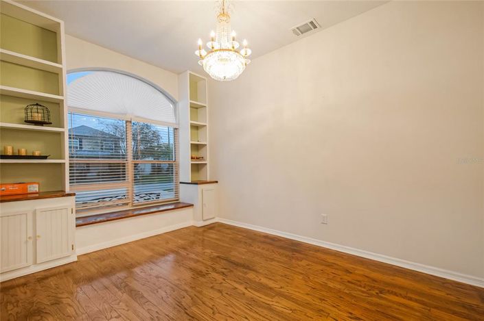 Image No.22-5 Bed House for sale