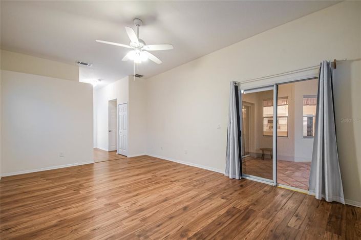 Image No.28-5 Bed House for sale