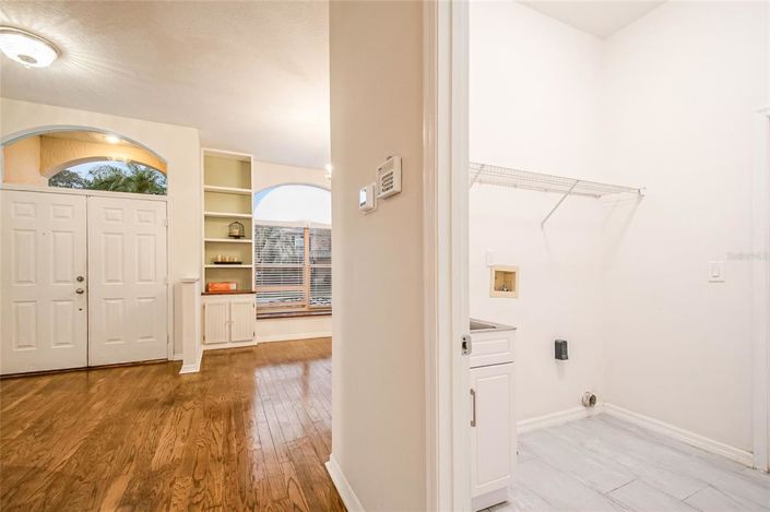 Image No.31-5 Bed House for sale