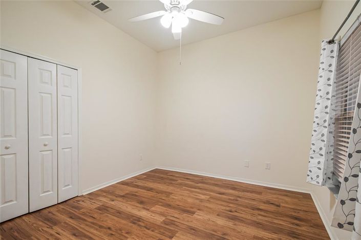 Image No.34-5 Bed House for sale