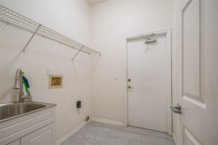 Image No.41-5 Bed House for sale