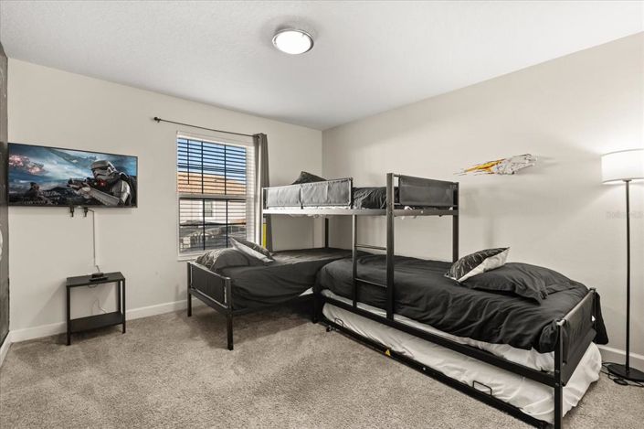 Image No.15-4 Bed Townhouse for sale