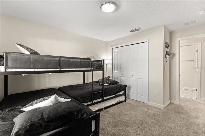 Image No.16-4 Bed Townhouse for sale