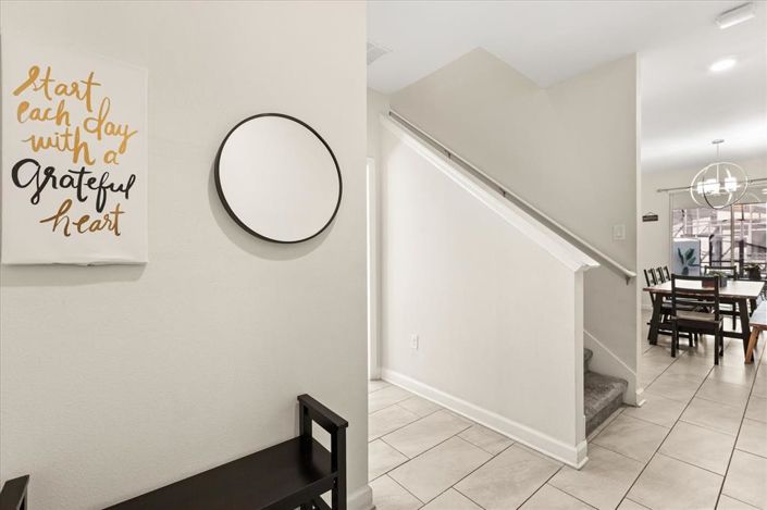 Image No.24-4 Bed Townhouse for sale