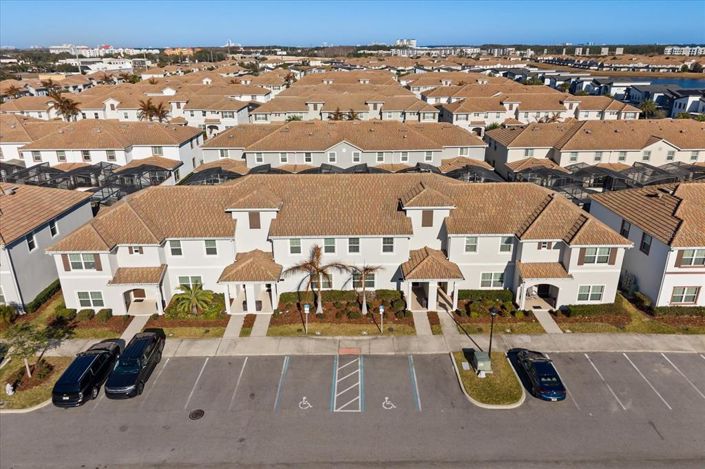 Image No.46-4 Bed Townhouse for sale