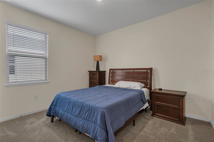 Image No.17-3 Bed House for sale