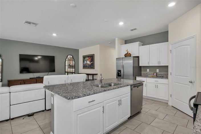 Image No.8-3 Bed House for sale