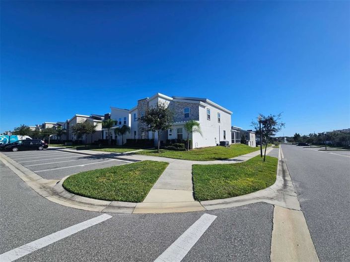 Image No.2-Maison de 8 chambres à vendre à Saint John