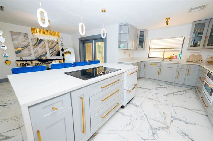 Image No.47-6 Bed House for sale