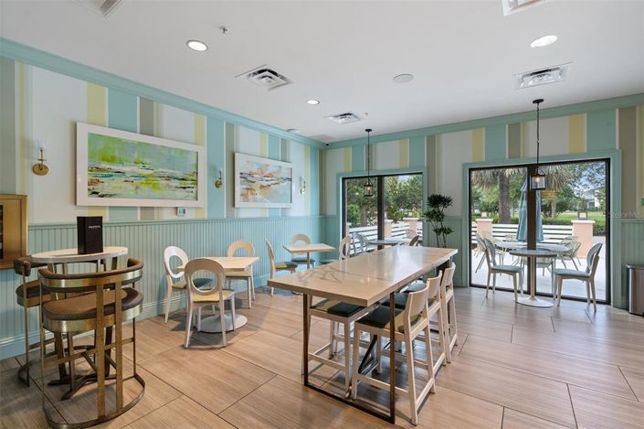 Image No.37-5 Bed Townhouse for sale