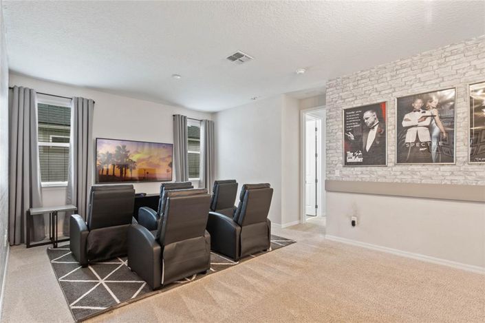 Image No.15-9 Bed House for sale