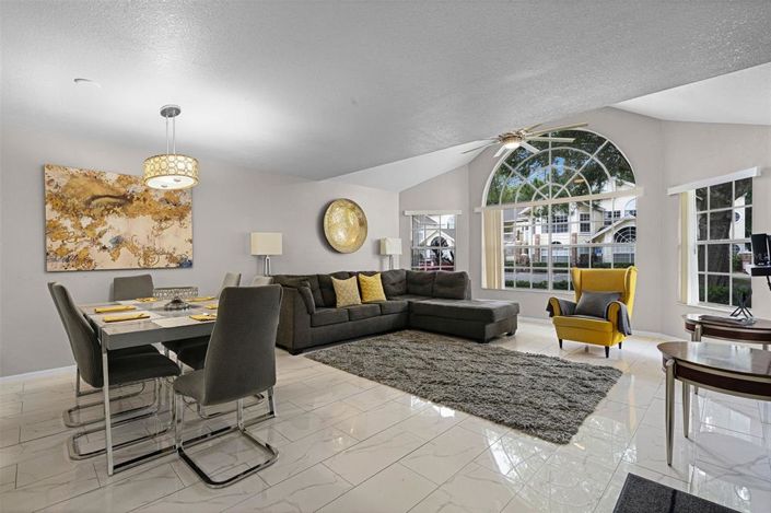 Image No.12-3 Bed Apartment for sale