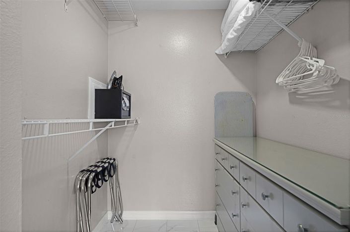 Image No.30-3 Bed Apartment for sale