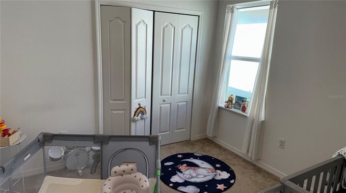 Image No.10-3 Bed House for sale