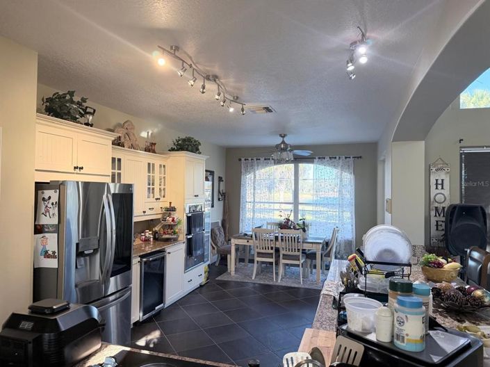 Image No.7-3 Bed House for sale