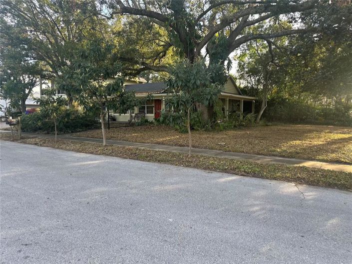 Image No.2-Maison de 4 chambres à vendre à Saint John