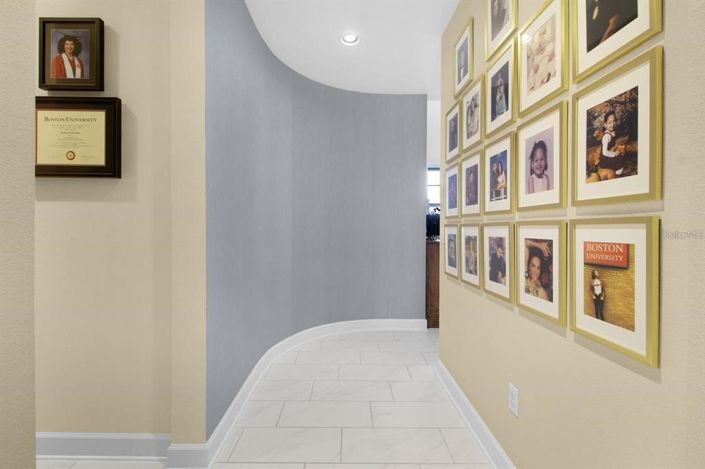 Image No.13-5 Bed House for sale