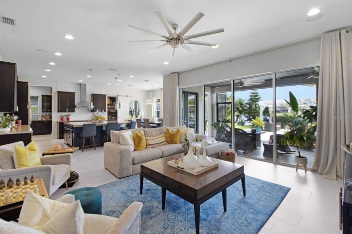 Image No.14-5 Bed House for sale