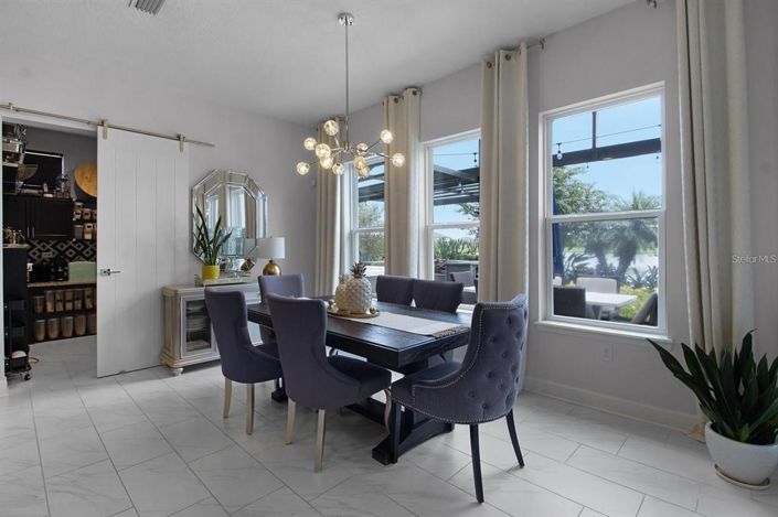 Image No.25-5 Bed House for sale