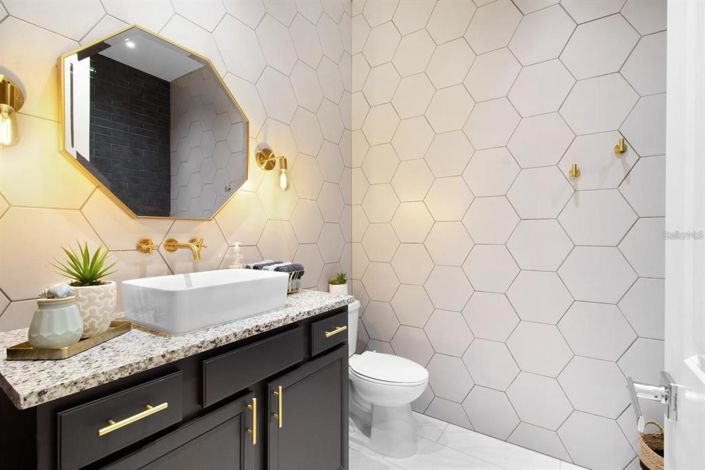 Image No.30-5 Bed House for sale