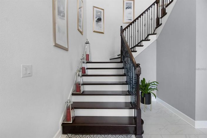 Image No.34-5 Bed House for sale