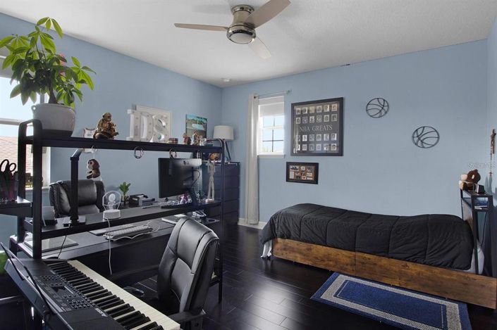 Image No.48-5 Bed House for sale