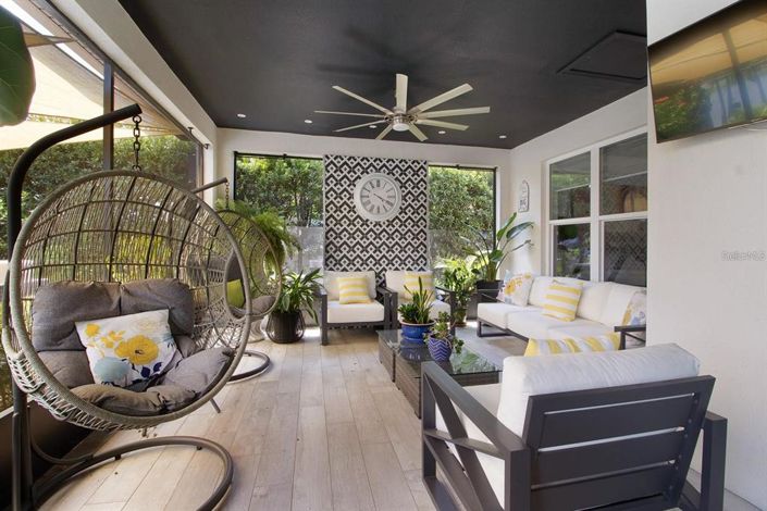 Image No.53-5 Bed House for sale