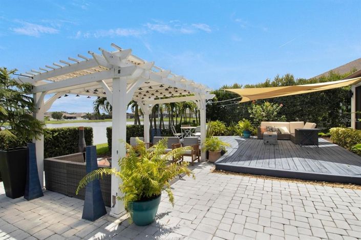 Image No.57-5 Bed House for sale