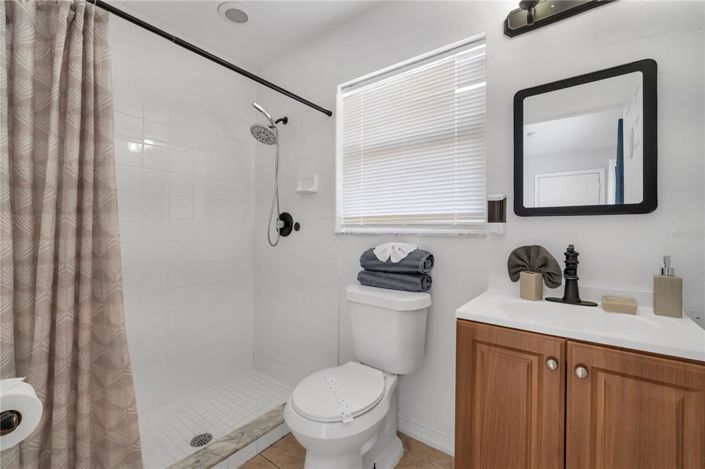 Image No.41-3 Bed House for sale