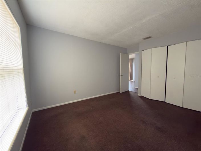 Image No.13-4 Bed House for sale