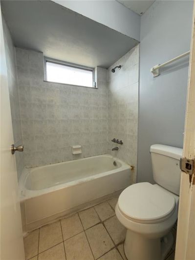 Image No.17-4 Bed House for sale