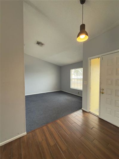 Image No.2-4 Bed House for sale