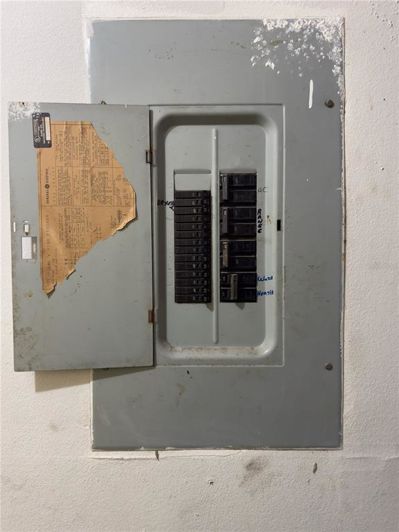 Image No.25-4 Bed House for sale