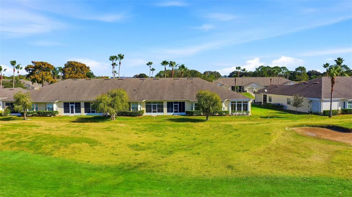 Image No.33-2 Bed Townhouse for sale