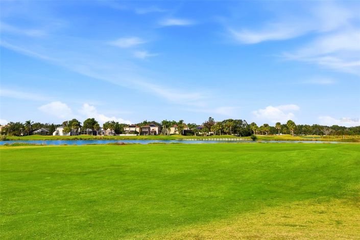 Image No.34-2 Bed Townhouse for sale