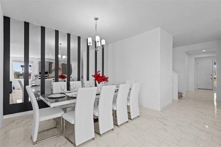 Image No.10-5 Bed House for sale