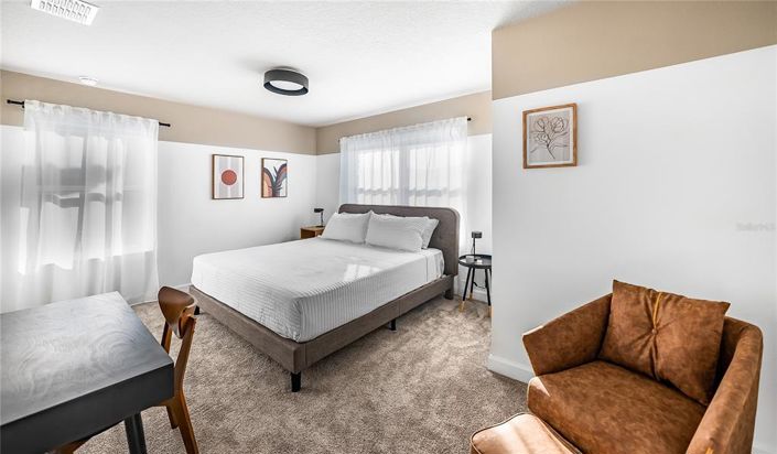 Image No.39-5 Bed Townhouse for sale