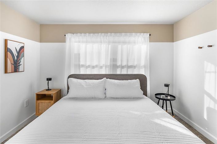 Image No.41-5 Bed Townhouse for sale