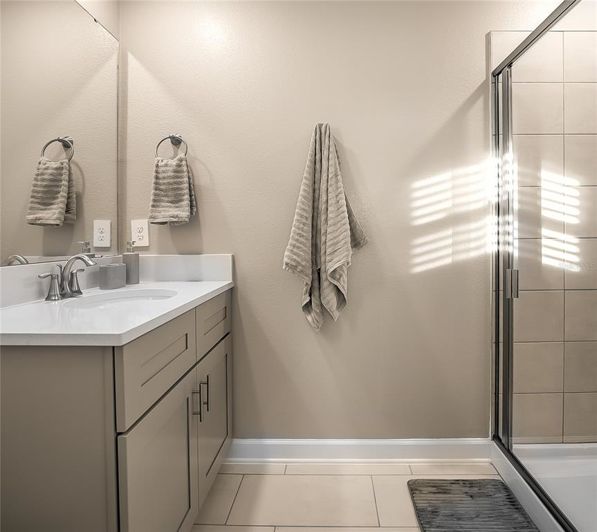 Image No.59-5 Bed Townhouse for sale