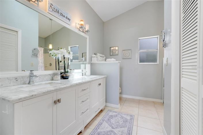 Image No.18-3 Bed House for sale