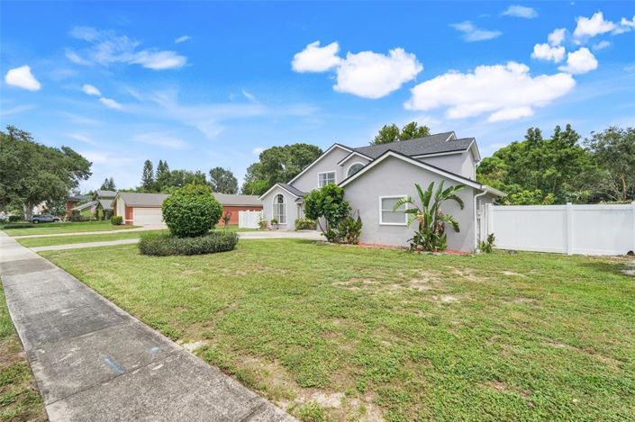 Image No.38-3 Bed House for sale