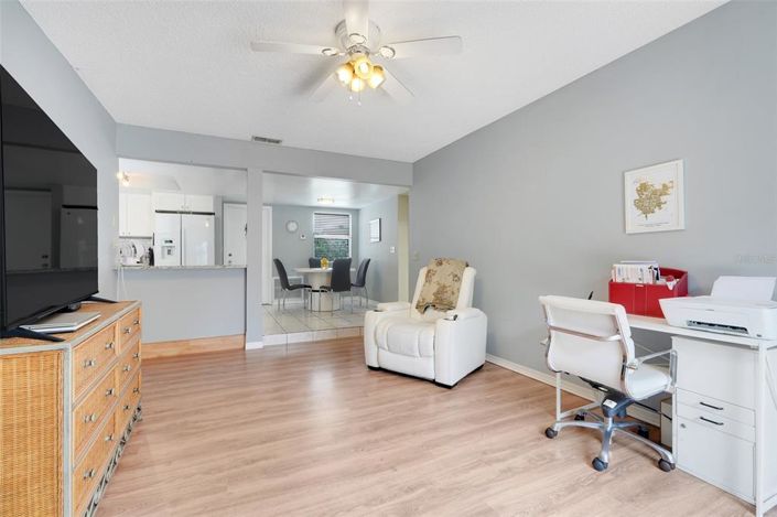 Image No.9-3 Bed House for sale