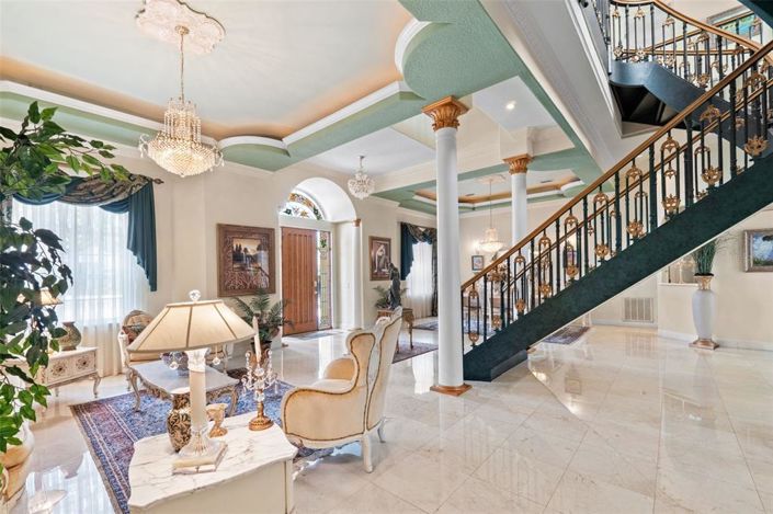 Image No.15-5 Bed House for sale