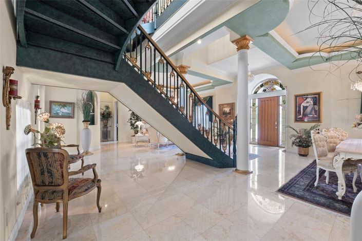 Image No.21-5 Bed House for sale