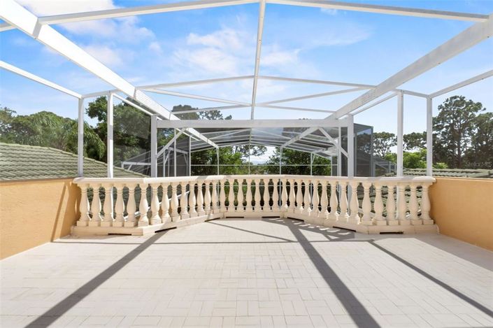 Image No.55-5 Bed House for sale