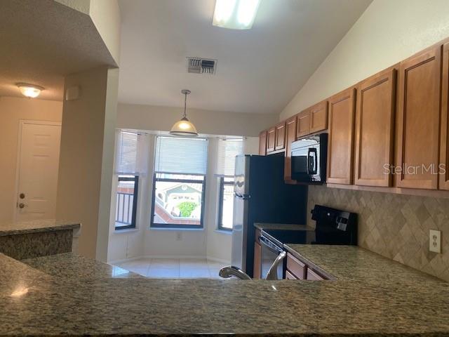 Image No.7-Appartement de 2 chambres à vendre à Saint John