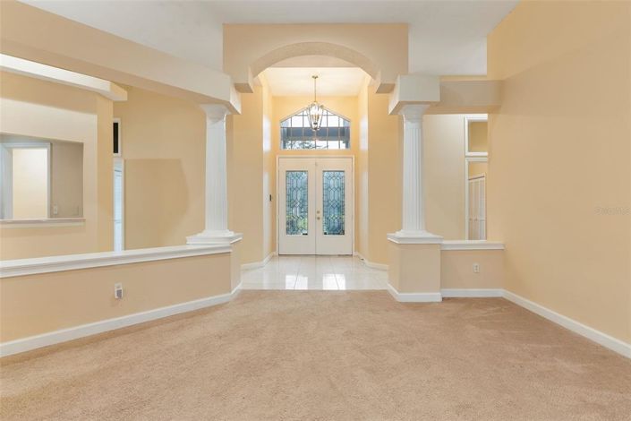 Image No.11-5 Bed House for sale