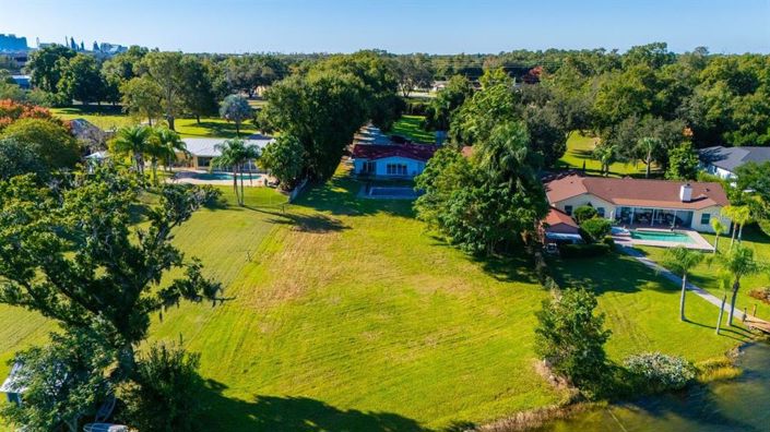 Image No.42-5 Bed House for sale