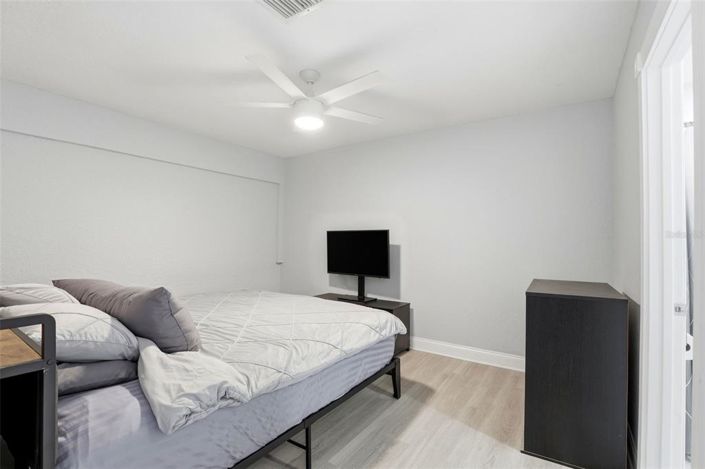 Image No.15-1 Bed Apartment for sale